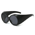 Trendy Oversized Vintage Punk Goggle Sunglasses Women Y2K Round Wrap Around Eyewear Retro Brand Designer Shades UV400 Oculos